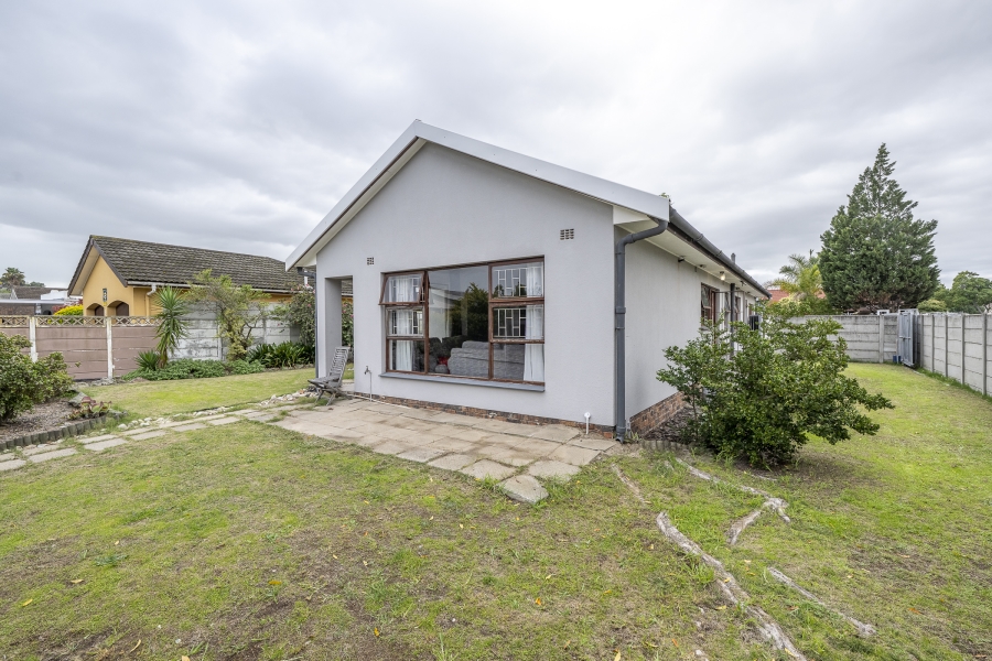 4 Bedroom Property for Sale in Bracken Heights Western Cape